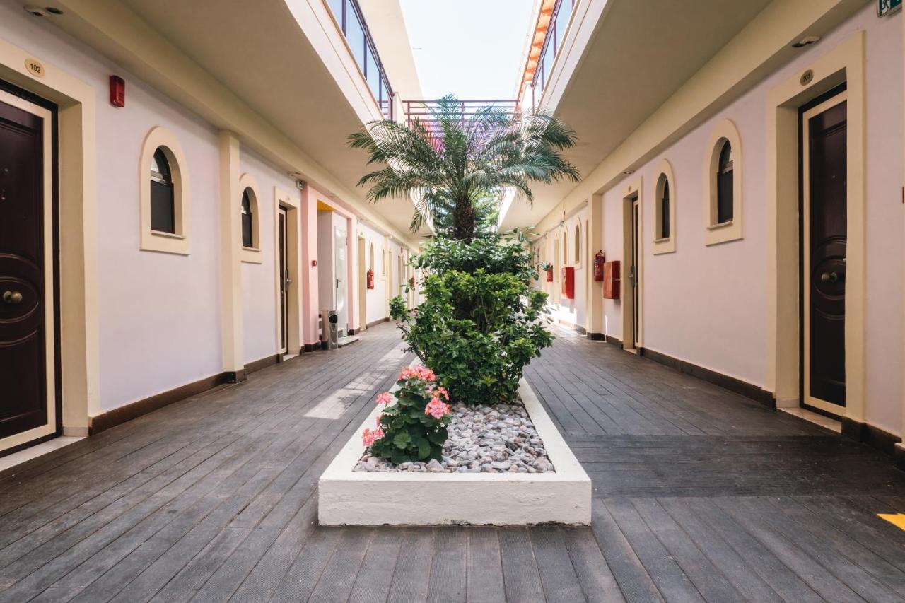 Canadian Hotel Laganas Zewnętrze zdjęcie